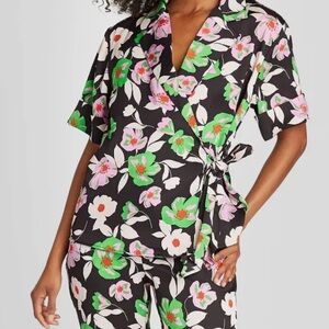 Who What Wear Floral Wrap Top
